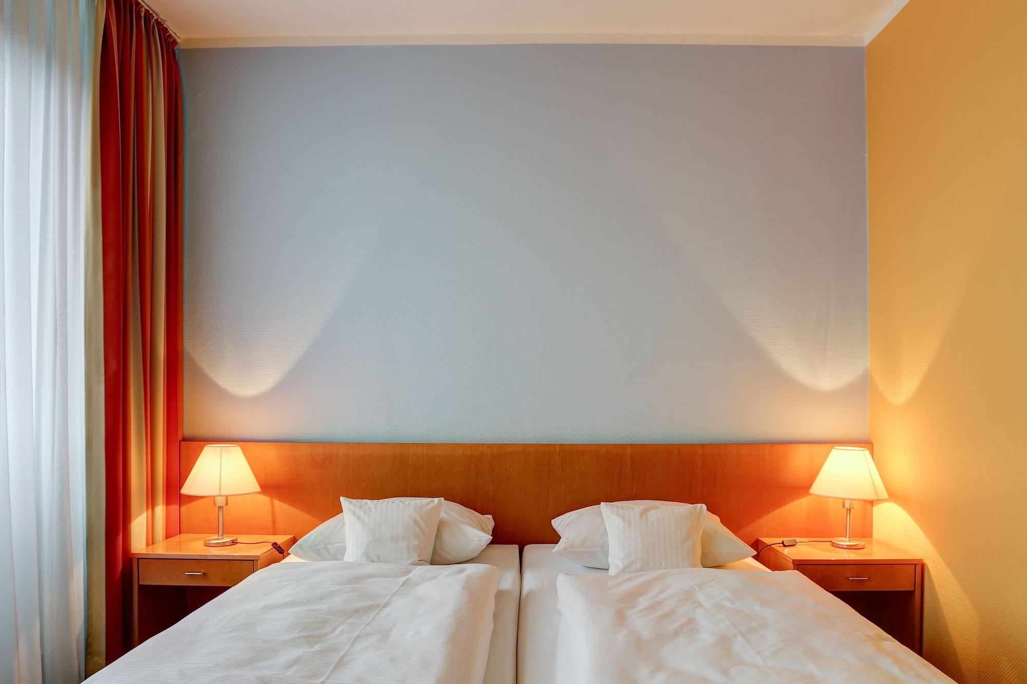 Centro Park Berlin-neukölln Hotel 3*