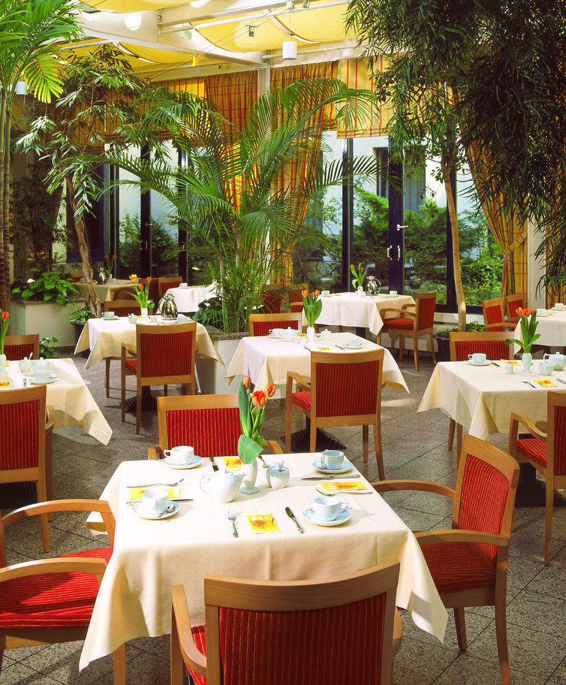 Centro Park Berlin-neukölln 3*
